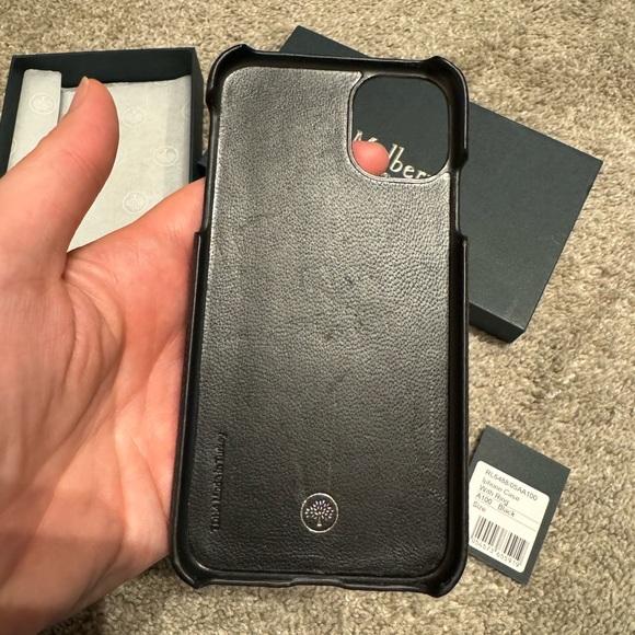Mulberry iPhone 11 Case with Ring - Picture 9 of 12
